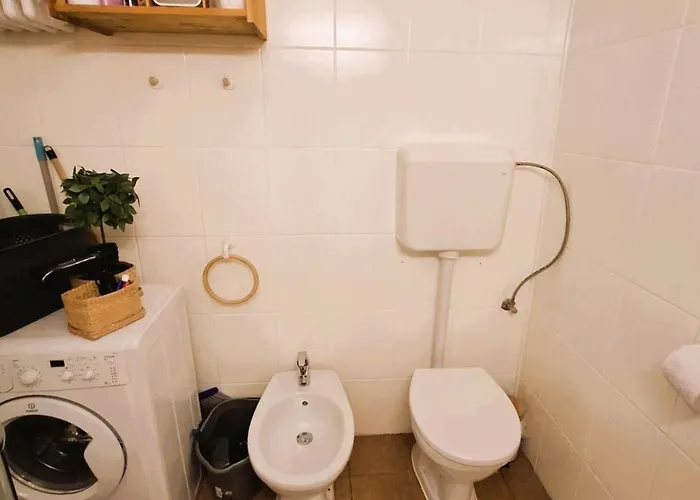 Un Coltisor De Rai - La O Privire De Centrul Vechi Apartmán